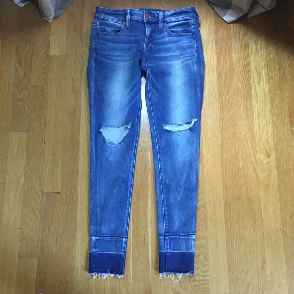 🌻American Eagle Outfitters  jeans